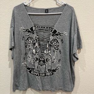 SHEIN CURVE Gray Skeleton Top